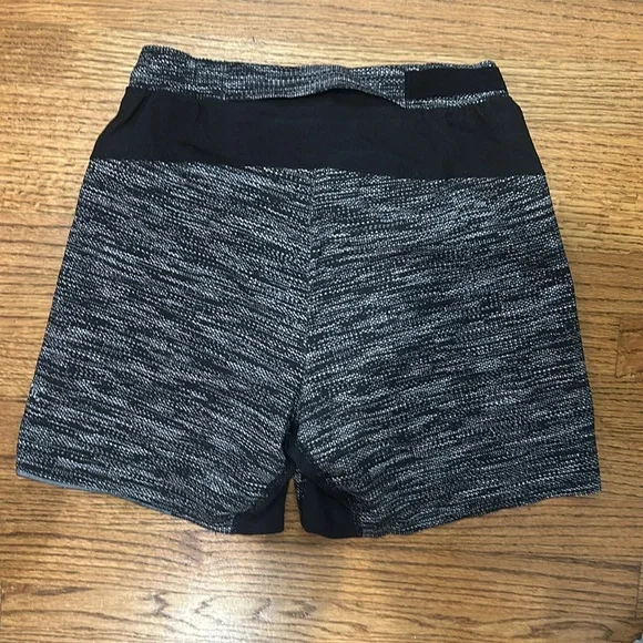 Lululemon Surge 6” Lined Shorts - Picture 2 of 3